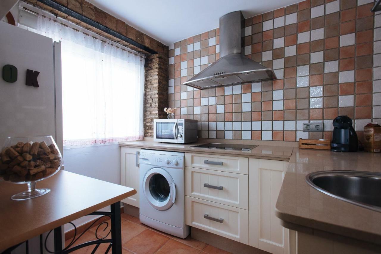 דירות סביליה Cozy Attic With Terrace- 1Bd 1Bth- San Vicente מראה חיצוני תמונה